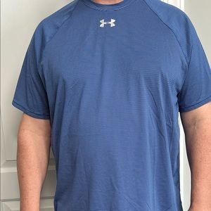 Under Armour heat gear t-shirt